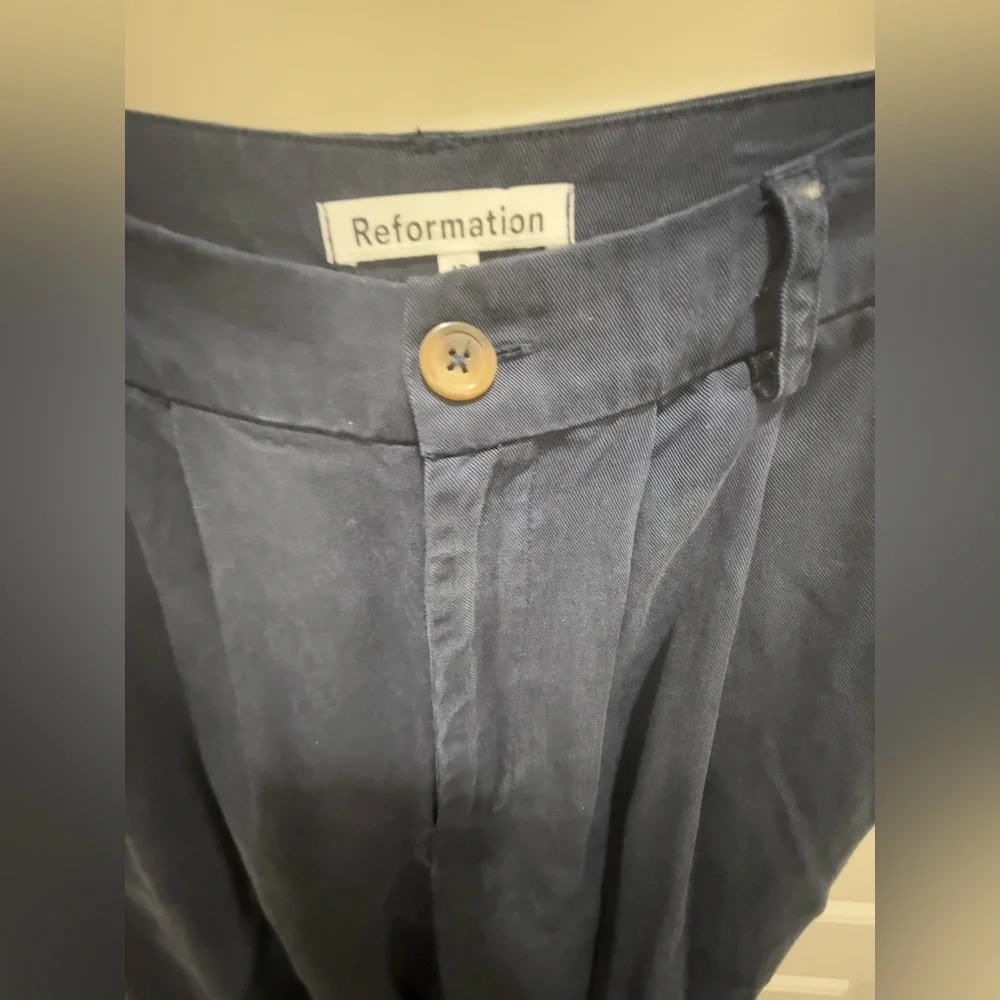 Reformation. Mason Pant. Navy. 4 Petite._5